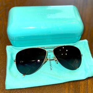 🩵Tiffany & Co. Classic Aviator Sunglasses🩵